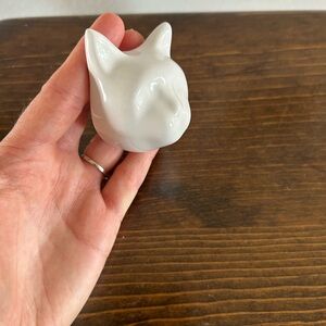 White Ceramic Cat Figurine Cabinet Knob